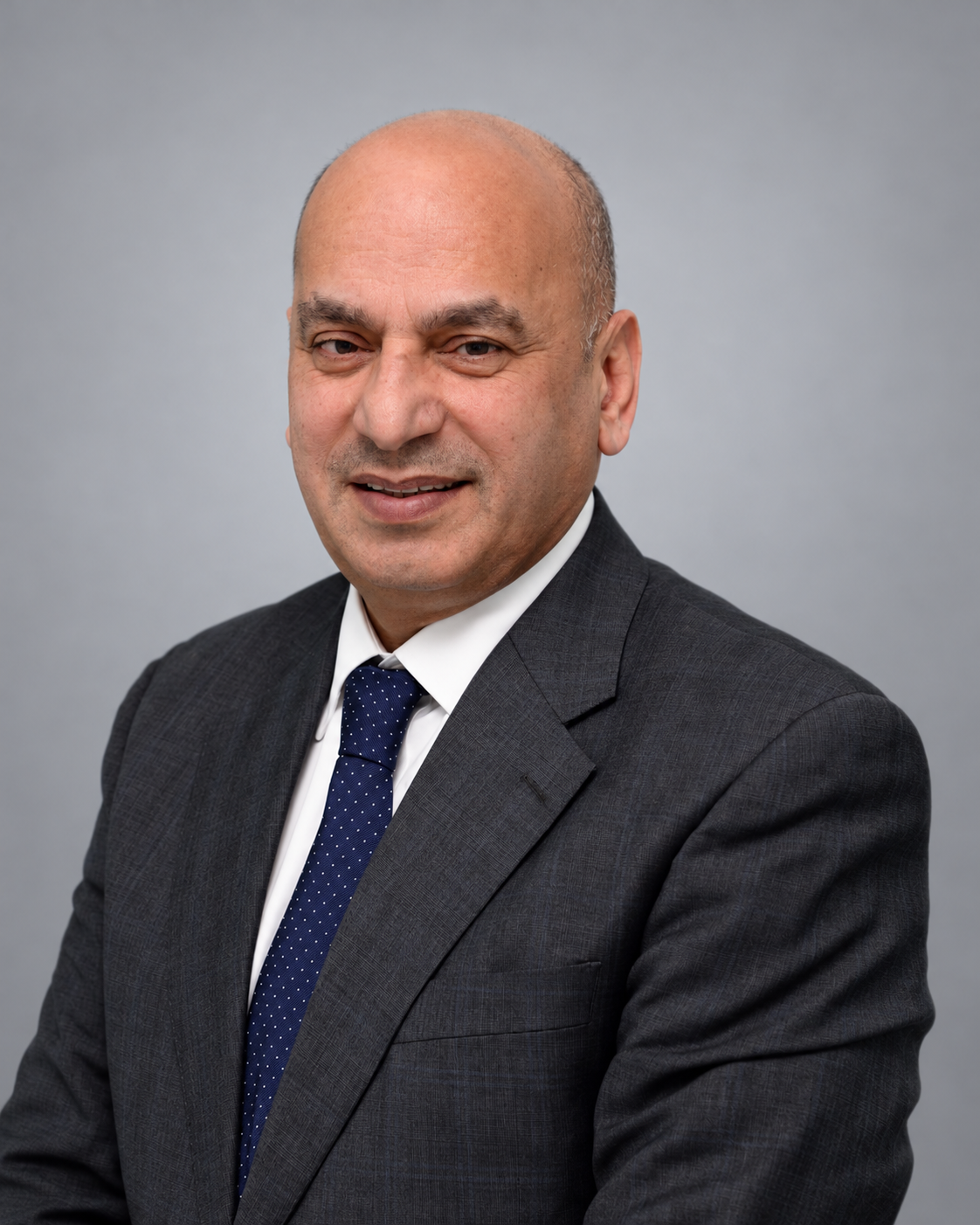 Waleed Khalaf, CEO لسمارت واي للاستشارات